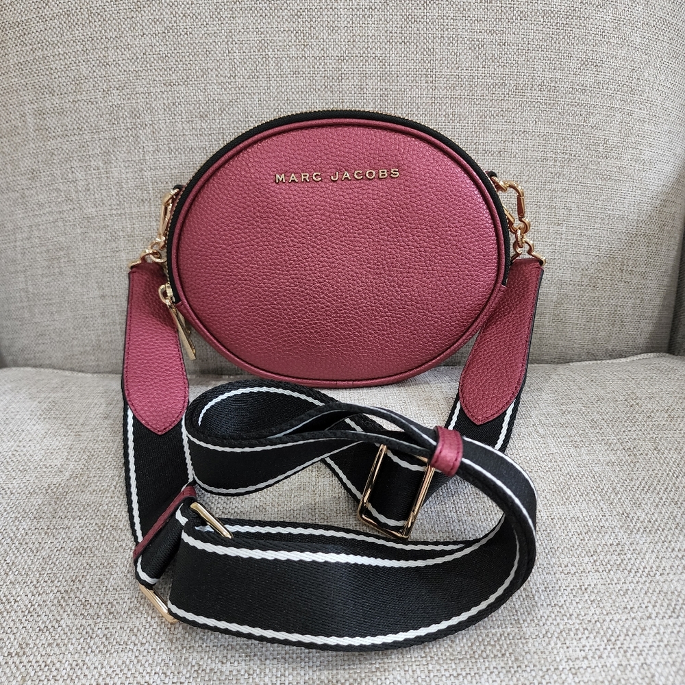 Marc Jacob Oval Leather Crossbody